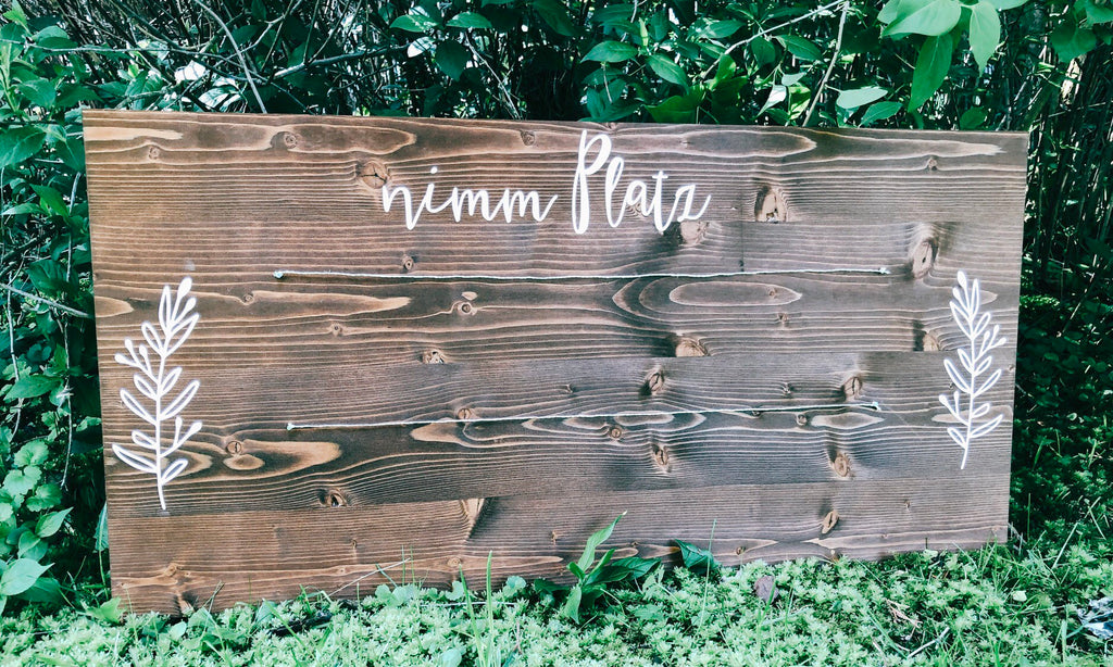 Natur, "nimm Platz" Schild, Bäume