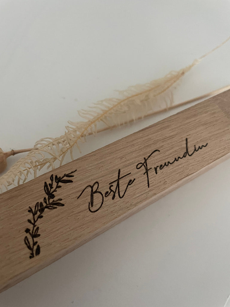 Holz mit "Beste Freundin" Gravur